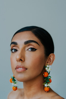 Rupi Kaur - Photo credit: Amrita Singh (CNW Group/Library and Archives Canada)