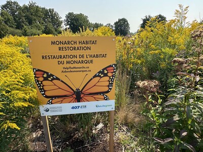 Land restoration sign at Oakvillegreen Pollinator Pathway expansion at Kingsford Gardens, which is one of 15 projects underway within local municipalities and conservation areas in the Greater Toronto Area (GTA) as part of 407 ETR's sponsorship of CWF's Rights-of-Way as Habitat Program. (CNW Group/407 ETR Concession Company Limited)