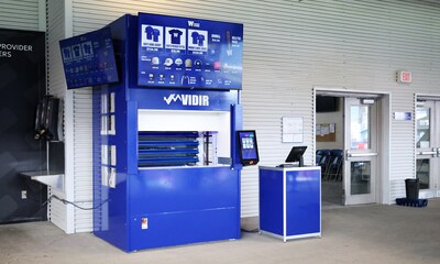 The Vidir Merchandise Vending Machine is an automated storage unit that secures your inventory in a compact space, maximizing sales and service time. (CNW Group/Vidir Solutions)