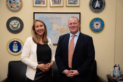 Representative Hillary Scholten (MI-3) and Ralph Mallozzi, President and CEO, Andronaco Inudstries, recently met in Washington DC to discuss opportunities to strengthen Made in USA requirements for federally funded projects in sectors such as steel, semiconductors, mining, energy, and pharmaceuticals (PRNewsfoto/Andronaco Industries)