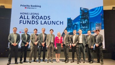 (L-R, starting with fourth from left) Aurèle Storno, Chief Investment Officer, Multi Asset & Founder of All Roads at Lombard Odier Investment Managers; Chue Kwok Yan, Executive Director and Chief Executive Officer at Hong Leong Asset Management; Vanessa Raymundo, Managing Director, Head of Asia Private Banking Strategic Alliances at Lombard Odier; and Jeffrey Yap, Managing Director & Head of Regional Wealth Management at Hong Leong Bank