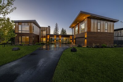 CDA National Reserve offers a variety of real estate options, including homesites and residences
