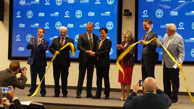 Tenneessee Governor Bill Lee joins Orano USA CEO Jean-Luc Palayer and more than 100 federal, state and community leaders in a ribbon cutting to open Orano’s new Oak Ridge office to develop its American uranium enrichment site. (R-L): Congressman Chuck Fleischmann, State Senator Ken Yager, Tennessee Governor Bill Lee, Orano’s Jean-Luc Palayer, U.S. Senator Marsha Blackburn, Tennessee Department of Economic and Community Development Commissioner Stuart McWhorter, and Oak Ridge Mayor Warren Gooch.