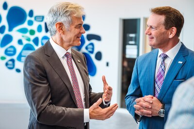 Dr. Mehmet Oz, Administrator of CMS, and Michael Charlton, Pres. and CEO of AtlantiCare, speak in Atlantic City, NJ.