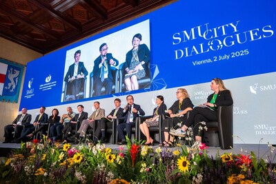 SMU Provost, Professor Alan Chan, sharing his views at the Roundtable Panel session. (Photo credit: Singapore Management University)