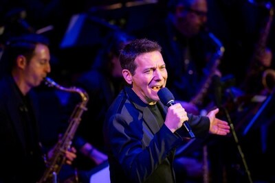 Photo of Michael Feinstein by Chris Lee