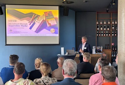On the 3rd of July, KT&G launched ESSE Blue and ESSE Red. Photo shows local ESSE brand presentation. On the 3rd of July, KT&G launched ESSE Blue and ESSE Red. Photo shows local ESSE brand presentation.