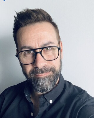 Steve Montminy (CNW Group/LUC VINCENT SOINS POUR CHEVEUX)