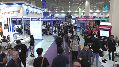 NextRise 2025 Exhibit hall view