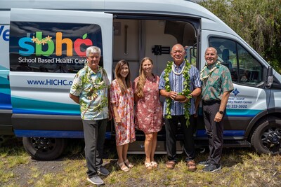 L - R: Hawaii Island Community Health Center CEO Richard Taaffe, Ohana Health Plan Vice President of Population Health and Quality Improvement Kari Shintaku, Hawaii Island Community Health Center Director of School Based Health Cecilia Sakata, Kahu Kamuela Chun and Ohana Health Plan CEO Scott Sivik.