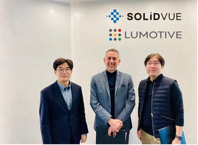 Executives from SolidVue and Lumotive commemorate their agreement to jointly develop next-generation LiDAR systems. From left: Jung-Hoon Chun (Co-CEO, SolidVue), Sam Heidari (CEO, Lumotive), Jae-Hyuk Choi (Co-CEO, SolidVue). Executives from SolidVue and Lumotive commemorate their agreement to jointly develop next-generation LiDAR systems. From left: Jung-Hoon Chun (Co-CEO, SolidVue), Sam Heidari (CEO, Lumotive), Jae-Hyuk Choi (Co-CEO, SolidVue).