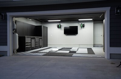 Sonic brings its professional-grade tool and storage systems directly to home garage owners who demand the same quality tool solutions used by professional technicians worldwide.