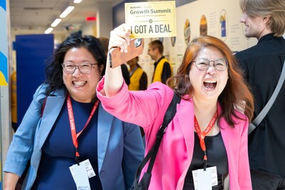Walmart Canada Growth Summit attracted entrepreneurs and businesses from coast-to-coast with more than 50 “golden tickets” awarded to Canadian businesses. (CNW Group/Wal-Mart Canada Corp.)