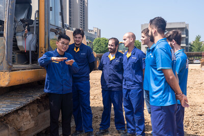 XCMG Technician College Graduates Secure Global Construction Industry Roles, Pioneering International Talent Pipeline