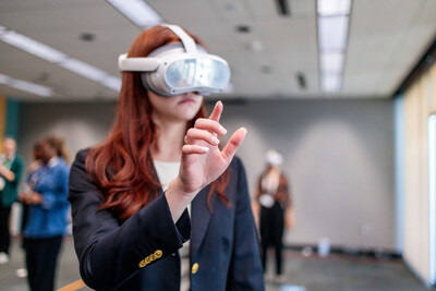 Veterinary students participated in a virtual reality (VR) experience to learn more about swine care and disease monitoring through Boehringer Ingelheim and the USDA Agricultural Research Service’s immersive tool.