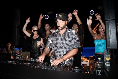 DJ Cedric Gervais took center stage at Cavo Tagoo with Chrome Horse Society Tequila (PRNewsfoto/Chrome Horse Society Tequila)