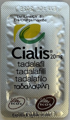 Counterfeit Cialis 20 mg (CNW Group/Health Canada (HC))
