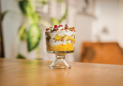 Mango and Pineapple Tropical Parfaits Mango and Pineapple Tropical Parfaits