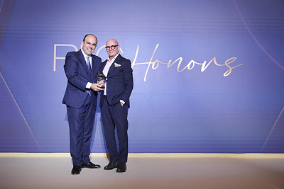 (from left to right) Panos Linardos honoring André Maeder, Chief Executive Officer of Selfridges Group, with the Luxury Retail Leadership Award at the RLC Honors Dinner that took place on 3rd June as part of the RLC Fashion Summit (from left to right) Panos Linardos honoring André Maeder, Chief Executive Officer of Selfridges Group, with the Luxury Retail Leadership Award at the RLC Honors Dinner that took place on 3rd June as part of the RLC Fashion Summit