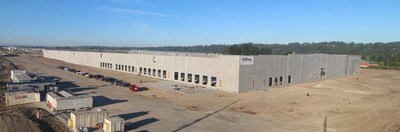 The walls on a 612,000 sq. ft. build-to-suit at Auburn 18 Business Park have been erected, marking a major milestone for the IRG project.