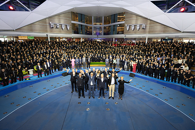 Royal Caribbean’s Legend of the Seas officially joined the vacation brand’s revolutionary lineup with a delivery celebration at the Meyer Turku shipyard in Turku, Finland. The new vacation is now ready for its July 4 debut with 7-night Western Mediterranean vacations before heading to Fort Lauderdale, Florida, in November 2026.