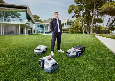Marc ter Stegen with ANTHBOT M Series, N Series and Genie Series