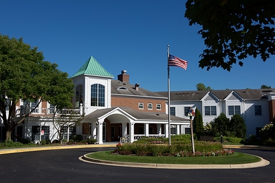 River Glen of St. Charles, a senior living community in St. Charles, Illinois.