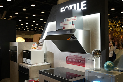 FOTILE showcases its next-generation JQG7515 inclined range hood, featuring powerful ventilation and intelligent controls, at IDS Vancouver 2026.