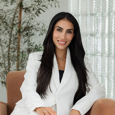 Dr. Shannon Daneshrad Dr. Shannon Daneshrad