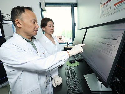 A new study by Professor Yin and his team has found that, in the specific metabolic context of hepatocellular carcinoma (HCC), dietary fructose does not fuel tumour growth, but can suppress it instead.