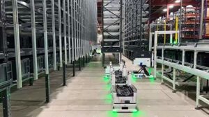 Hai Robotics’ HaiPick Climb Reaches 10,000-Robot Milestone Across Global Customer Projects