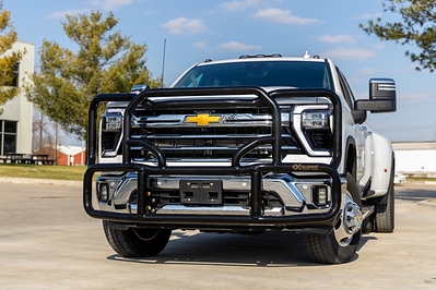 Grille Guard for Chevy Silverado. Ex-Guard, world-renowned for protecting fleets and drivers from front-end collisions and animal strikes.