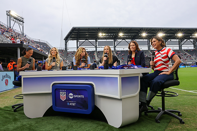 Actress and advocate Mariska Hargitay made a special appearance on the U.S. Soccer Pregame Show on TNT Sports alongside host Sara Walsh and World Cup champions Julie Foudy, Becky Sauerbrunn, Julie Ertz and Shannon Boxx. Hargitay served as Purina's Honorary Captain to highlight the Purple Leash Project and raise awareness for domestic violence survivors and their pets during Domestic Violence Awareness Month. Credit to Purina.
