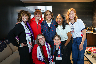 Actress and advocate Mariska Hargitay meets with Purina’s bench of pet experts, including Dr. Annie Valuska, Dr. RuthAnn Lobos, Dr. Callie Harris, Dr. Heidi Gordon, Dr. Ragen McGowan and Dr. Martha Cline, at the U.S. Women's National Team match against Spain on October 10, 2026 at Audi Field. Hargitay served as Purina's Honorary Captain to highlight the Purple Leash Project and raise awareness for domestic violence survivors and their pets during Domestic Violence Awareness Month. Credit to Purina